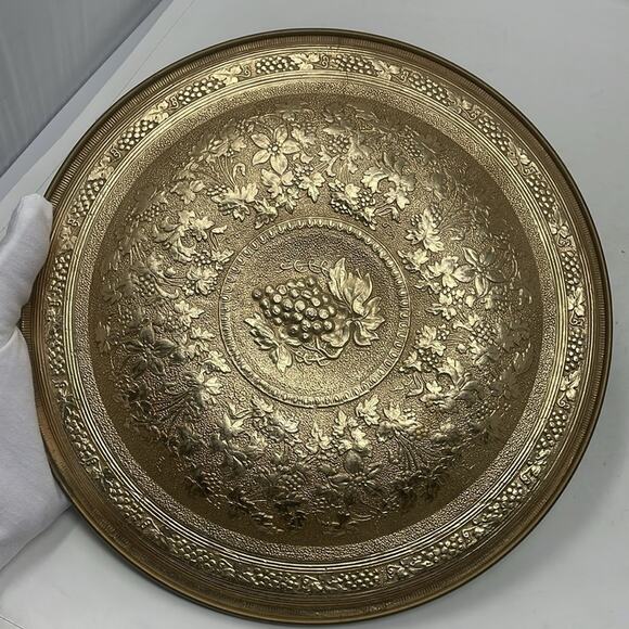 Vintage Guildcraft New York Embossed Tim - Picture 8 of 13